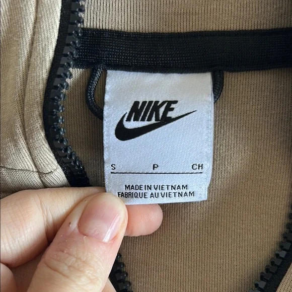 Nike Microfiber Tan Full Zip Hoodie with Extra Pocket on Arm - Picture 7 of 9